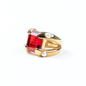 KENNETH JAY LANE, POLISHED GOLD ADJUSTABLE RING WITH RUBY STONE AND …